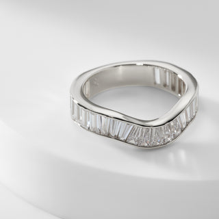 STACKED BAGUETTE CURVY RING