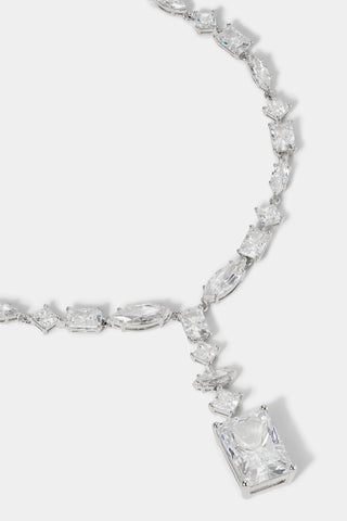 CLOSE UP DETAIL SHOT OF RARE JEWELS MIXED-CUT CZ STATEMENT Y NECKLACE IN RHODIUM PLATING.