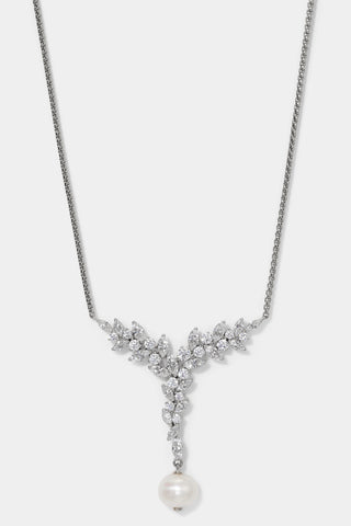 SAVANNAH PEARL AND CZ CLUSTER Y NECKLACE IN RHODIUM PLATING.