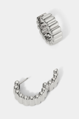 SUNLIGHT BOLD RIBBED HUGGIE HOOP EARRINGS