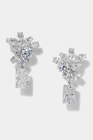 BONNE ANNÉE CLUSTER DROP EARRINGS IN RHODIUM PLATING