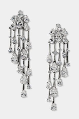HERA CHANDELIER EARRINGS IN RHODIUM PLATING