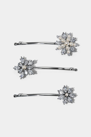 MARQUEE CLUSTER CZ SET 3 BOBBY PINS IN A SILVER TONE