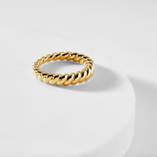 GOLDEN HOUR TWISTED RING