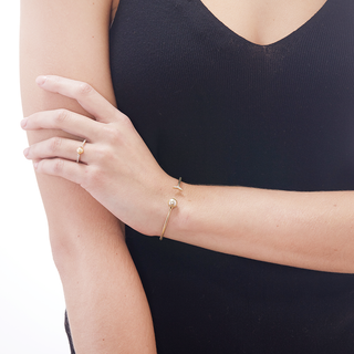 JULIET SILVER FRESHWATER PEARL AND CZ FLEXI CUFF BRACELET